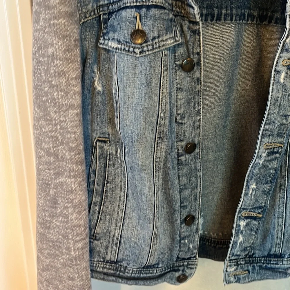 Free People distressed Denim and sweatshirt hooded jacket size M - Picture 3 of 11